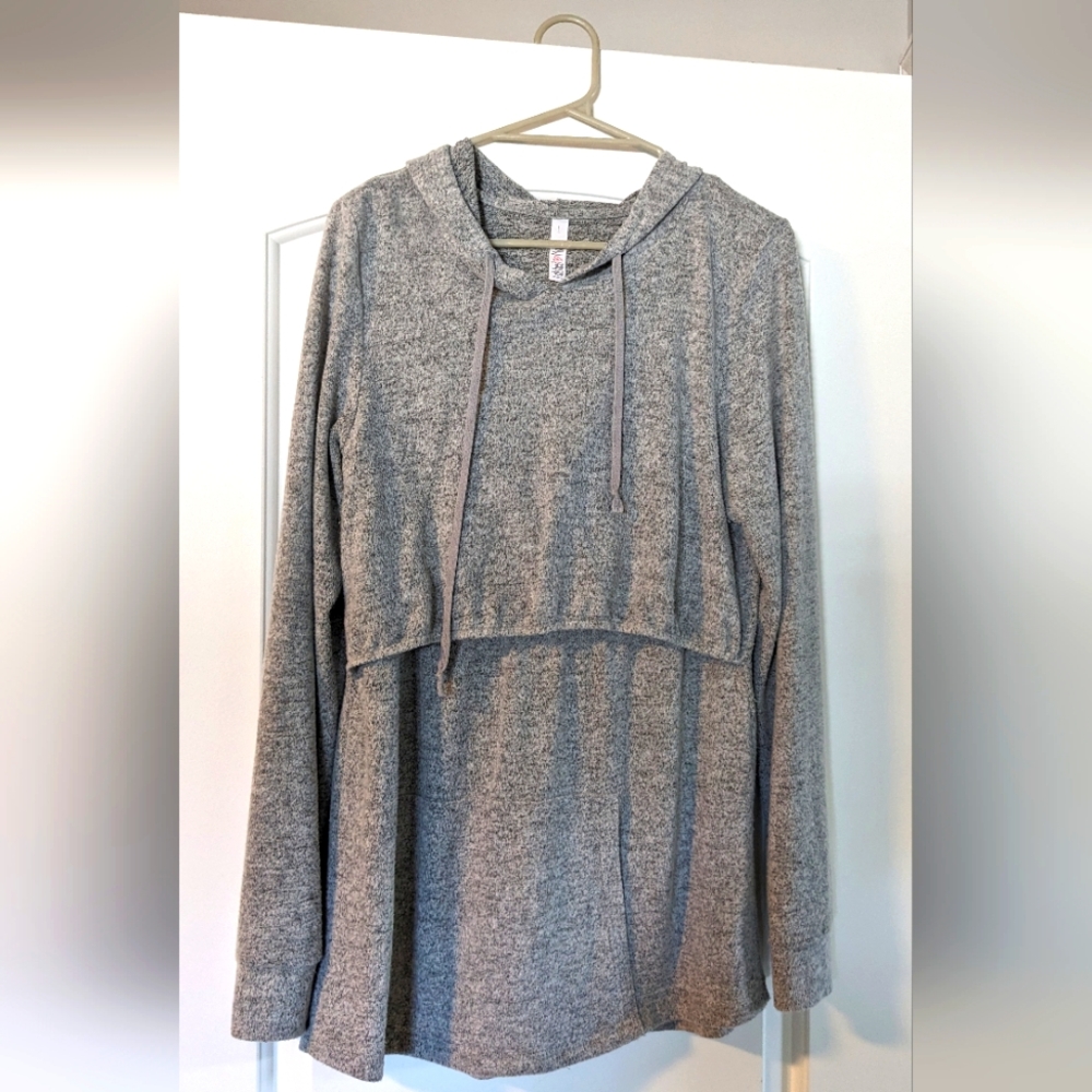 Latched Mama Nursing Sweatshirt